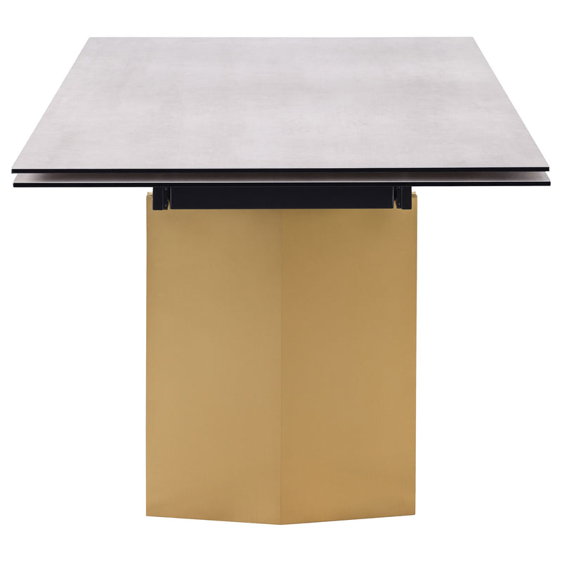 Vesa Extension Dining Table