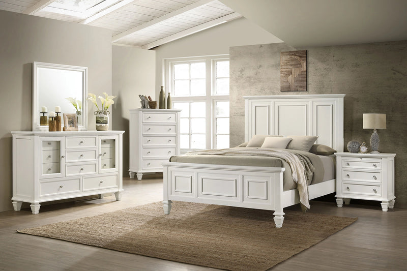 Sandy Beach Dresser with Mirror