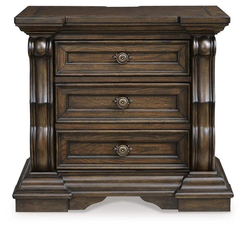 Maylee Bedroom Set