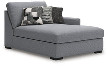 Load image into Gallery viewer, Bealton Sectional with Chaise