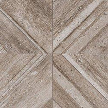 Load image into Gallery viewer, Beachcroft Outdoor Dining Set