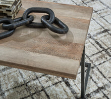 Load image into Gallery viewer, Albreane Table (Set of 3)